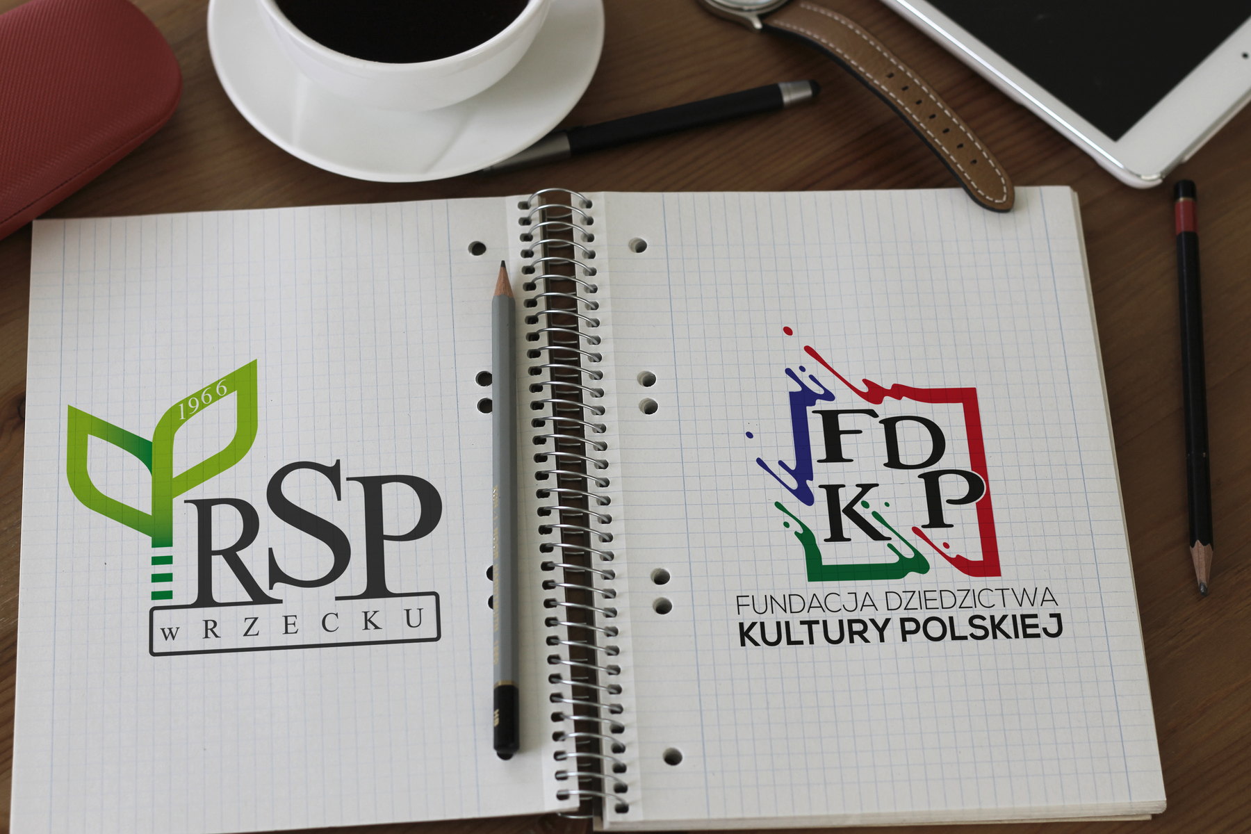 Logo FDKP pokazane w szkicowniku